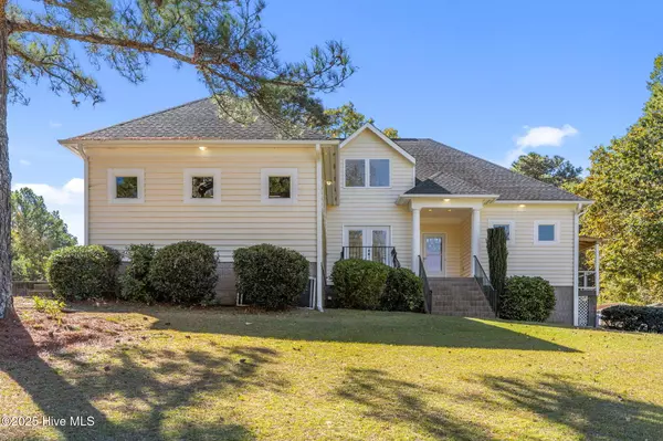 Sanford, NC 27332,7205 Kingfisher RD