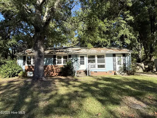 Jacksonville, NC 28540,809 River ST