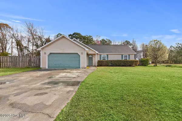 409 Sumrell WAY, Hubert, NC 28539