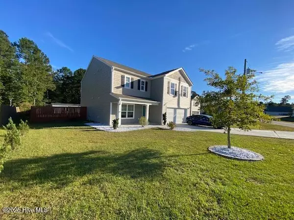 Sneads Ferry, NC 28460,409 High Ridge CT