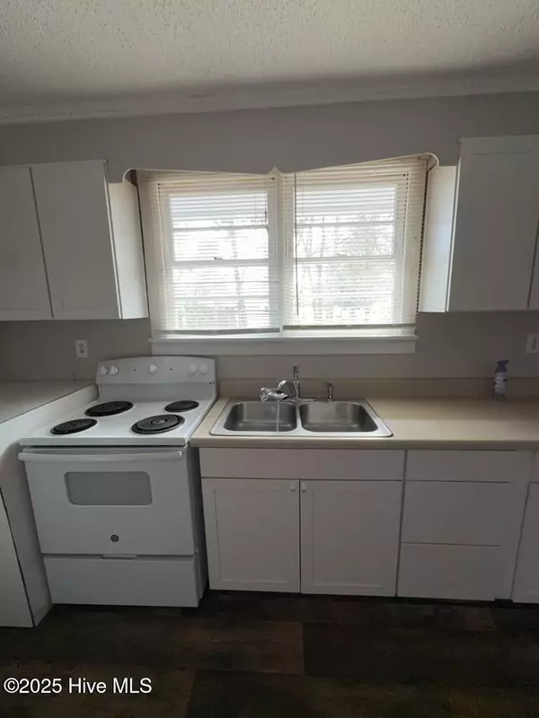 Jacksonville, NC 28546,30 East DR