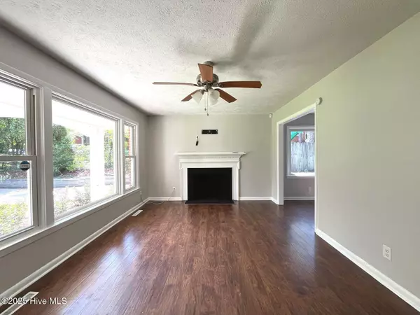 Fayetteville, NC 28303,905 Lewis ST