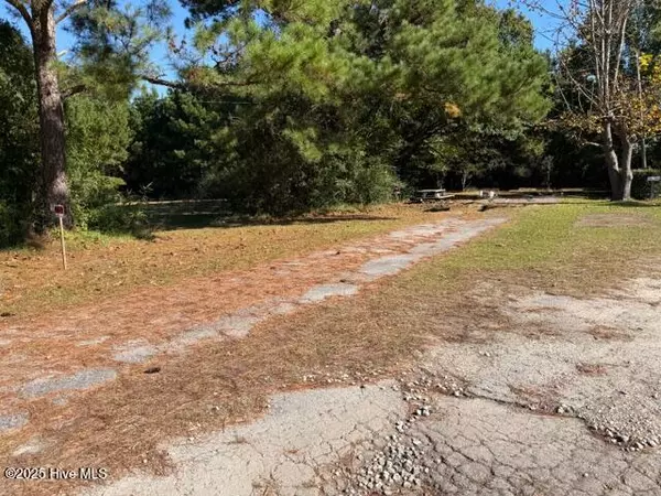 Jacksonville, NC 28540,349 C Bell Fork RD