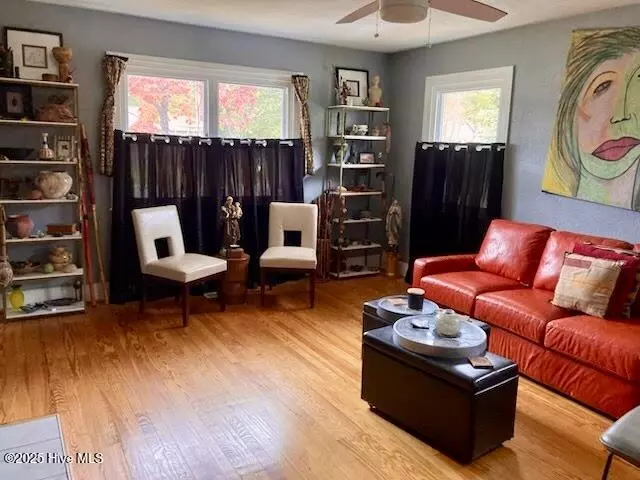 Goldsboro, NC 27530,318 S Leslie ST