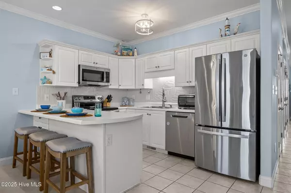 Indian Beach, NC 28512,1701 Salter Path RD #H202