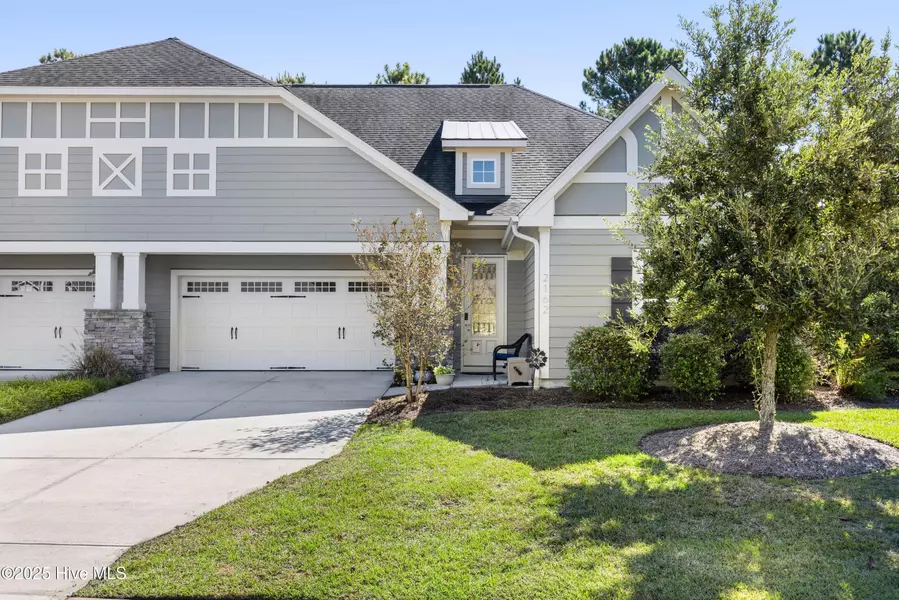 2162 Forest View CIR, Leland, NC 28451