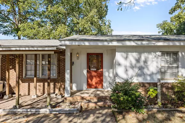 Fayetteville, NC 28314,7209 Shelby CIR