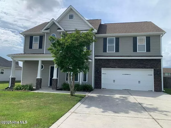 Jacksonville, NC 28546,509 Louvre LN