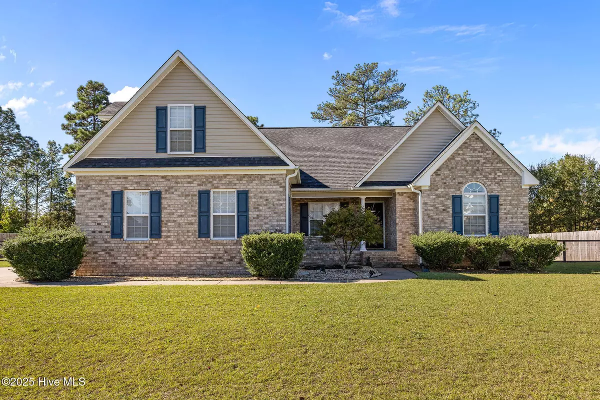 Raeford, NC 28376,352 Wood Valley LN