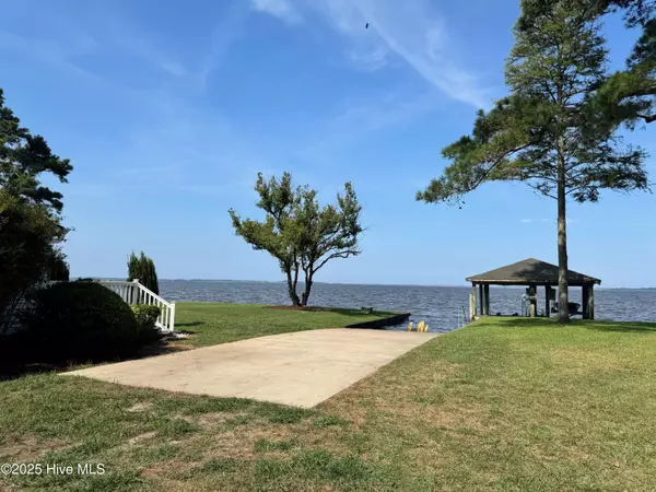 Moyock, NC 27958,125 Courtney LN