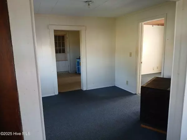 New Bern, NC 28560,409 Plum ST