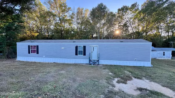 42 White Horse RD, Pikeville, NC 27863