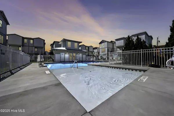 Carolina Beach, NC 28428,209 Spartanburg AVE #1 & 2