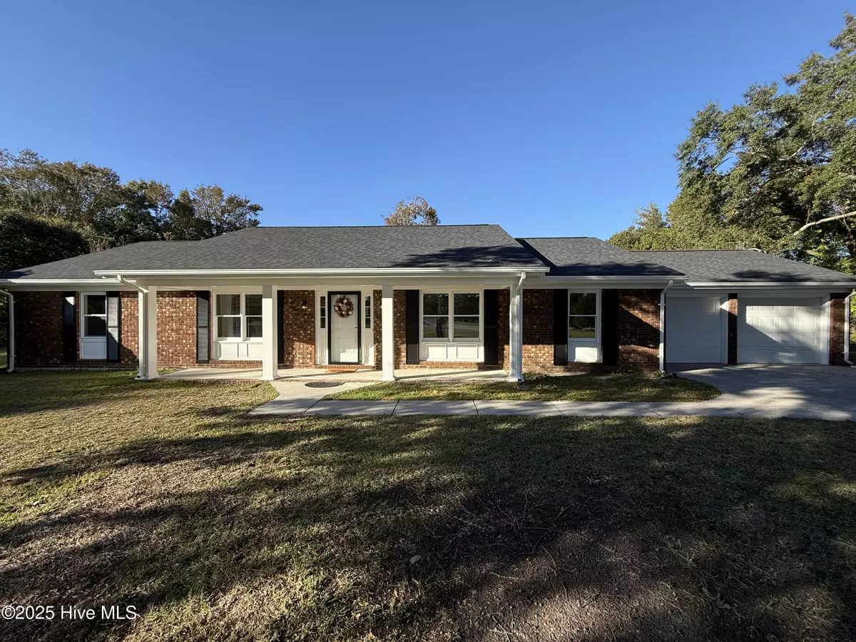 Bogue, NC 28570,5382 Highway 24