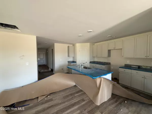 La Grange, NC 28551,231 Tuscarora DR