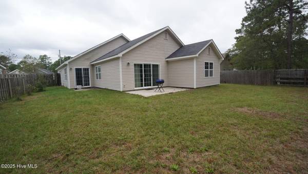 Sneads Ferry, NC 28460,412 Ridgeway DR