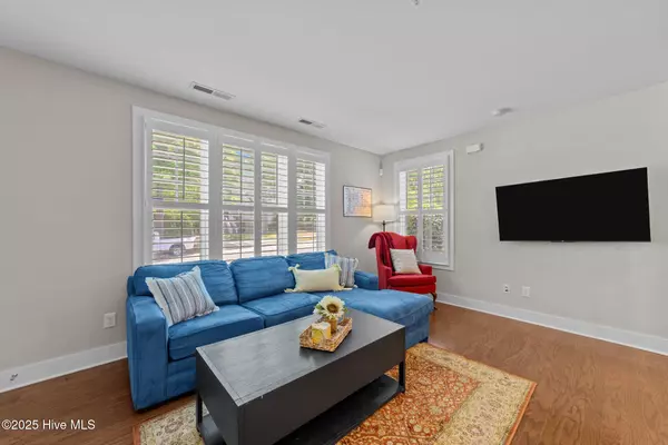 Raleigh, NC 27604,511 N Person ST #101