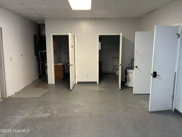 Elizabeth City, NC 27909,1203 W Ehringhaus ST