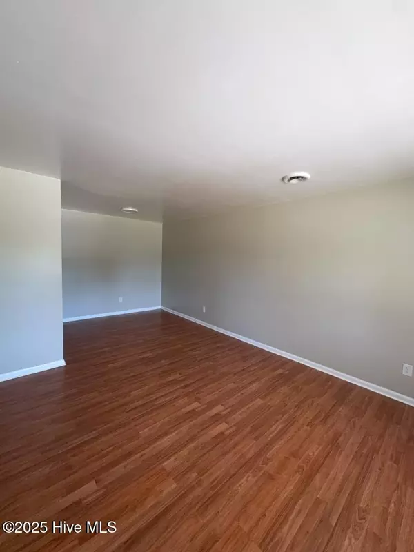 Jacksonville, NC 28546,415 Sterling RD