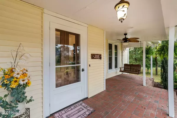 Carthage, NC 28327,208 W Barrett ST