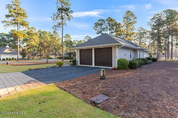 Southern Pines, NC 28387,263 Champions Ridge DR