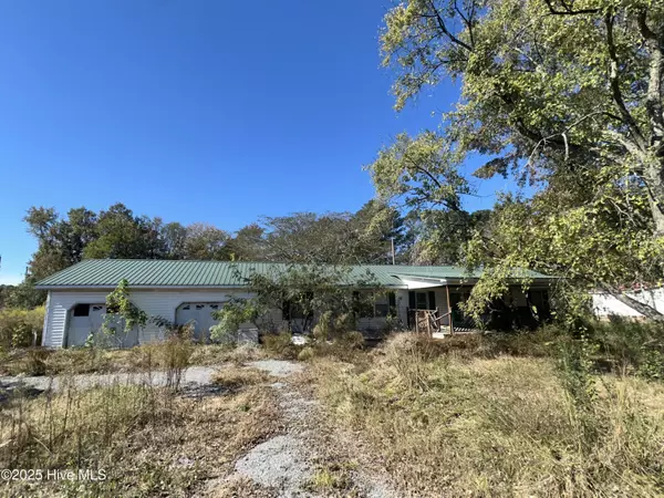 Ahoskie, NC 27910,112 Holloman LN