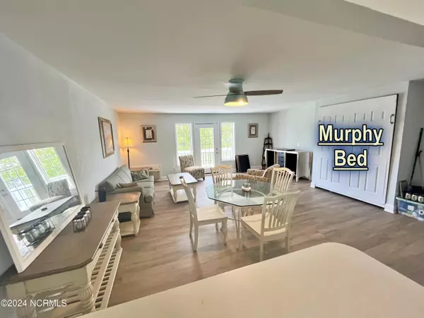 New Bern, NC 28560,218 Dockside DR