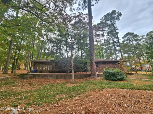 Wilson, NC 27893,210 Wilshire BLVD N