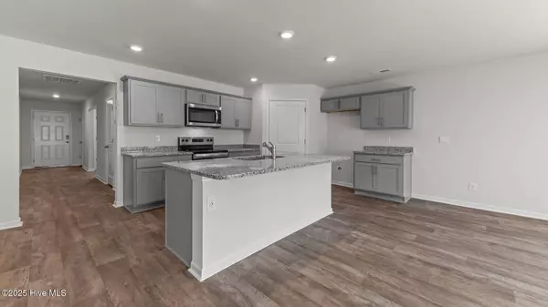 New Bern, NC 28560,4019 Topsail TRL