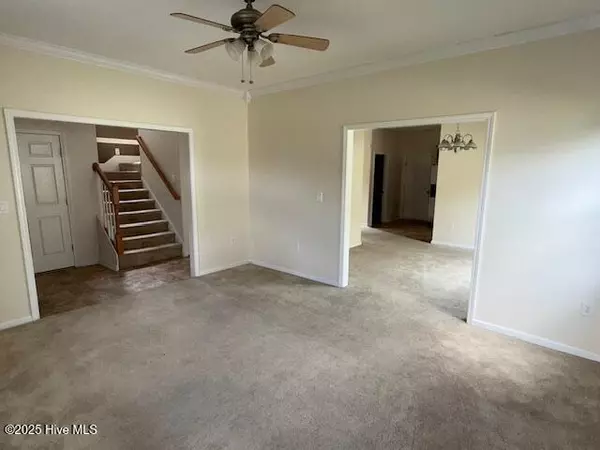 Maysville, NC 28555,810 Main ST