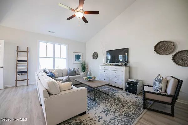 Hampstead, NC 28443,44 S Bandwheel WAY