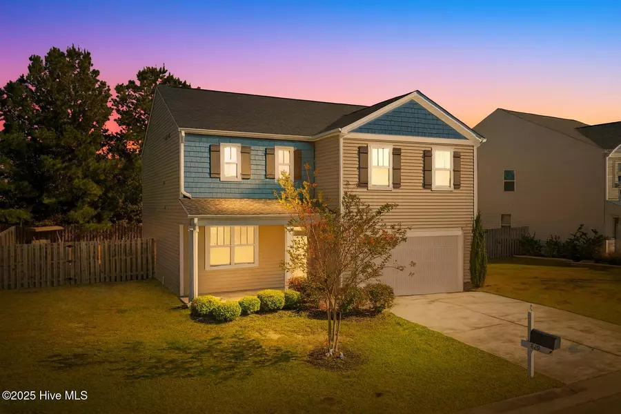 829 Avington LN NE, Leland, NC 28451