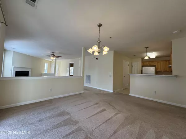 Carolina Beach, NC 28428,633 Spencer Farlow DR #13