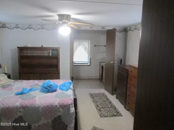 Supply, NC 28462,2075 Gum ST SW