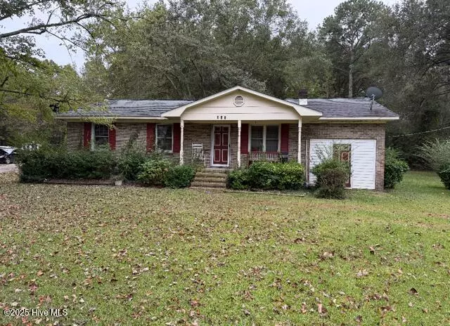 Teachey, NC 28464,639 Cornwallis RD