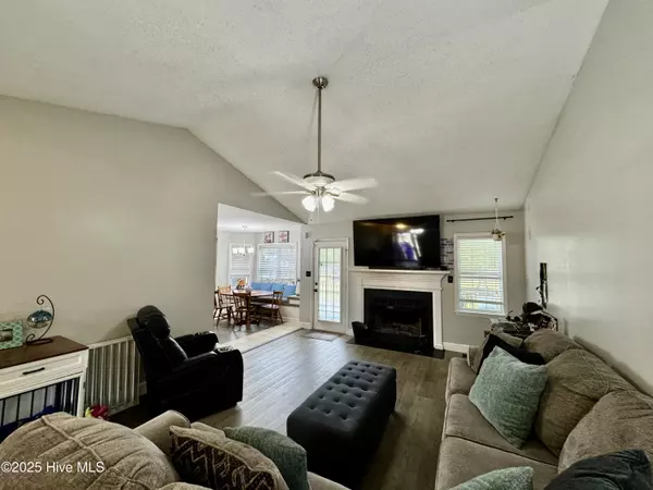 Jacksonville, NC 28540,108 Kanton DR