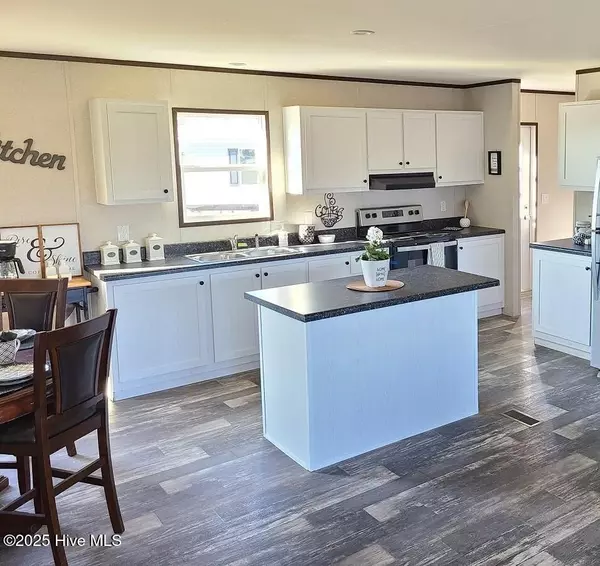 79 Old Daughtry RD, Princeton, NC 27569