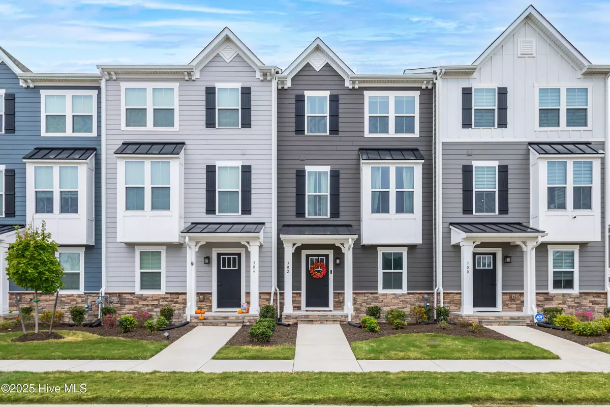 Moyock, NC 27958,302 Lydia ST