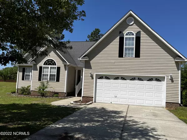 New Bern, NC 28562,111 Iverson LN