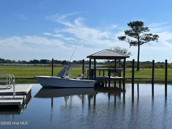 Holly Ridge, NC 28445,200 Bethea ST