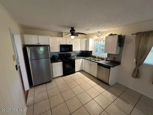 Ocean Isle Beach, NC 28469,1646 Waterway DR SW