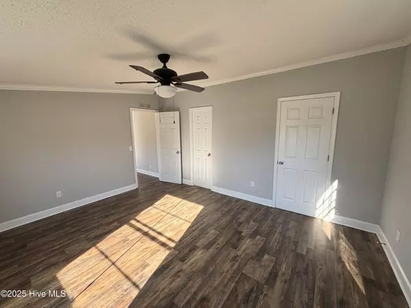 Clinton, NC 28328,367 Hood LN