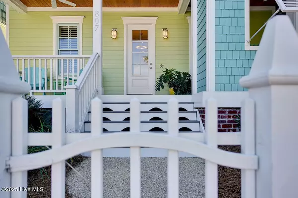 Carolina Beach, NC 28428,807 North Carolina AVE