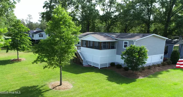 Aurora, NC 27806,360 Bond Creek RD