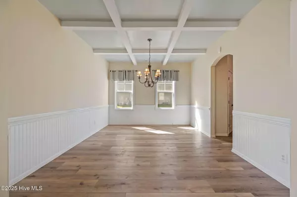 Holly Ridge, NC 28445,309 Plymouth LN