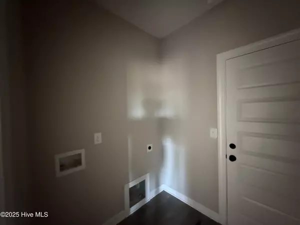 Selma, NC 27576,88 Tee DR