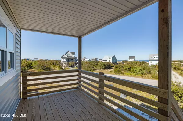 Cedar Island, NC 28520,111 Sandy Landing RD