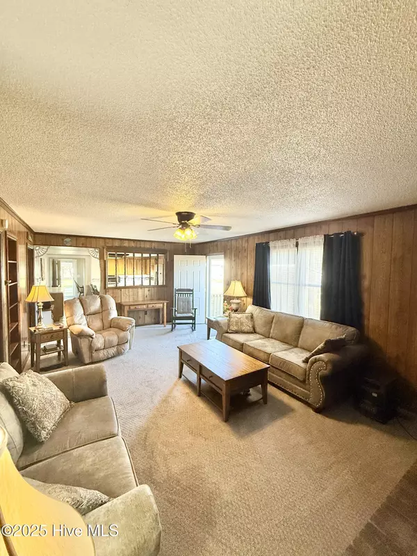 Pikeville, NC 27863,137 Butterfly LN