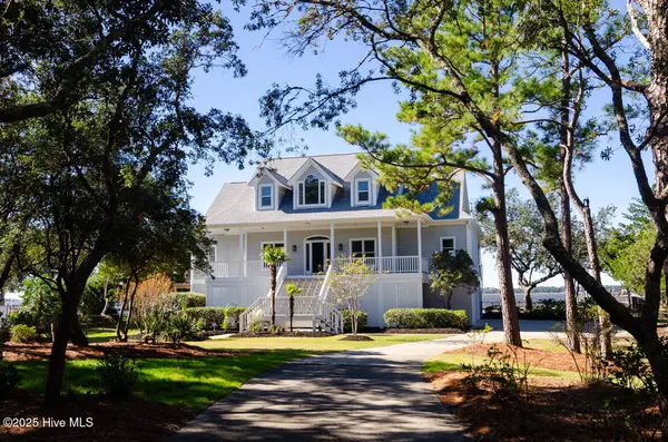 8824 Shipwatch DR, Wilmington, NC 28412