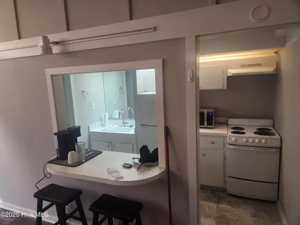 Southern Pines, NC 28387,130 Fairway AVE ## 257